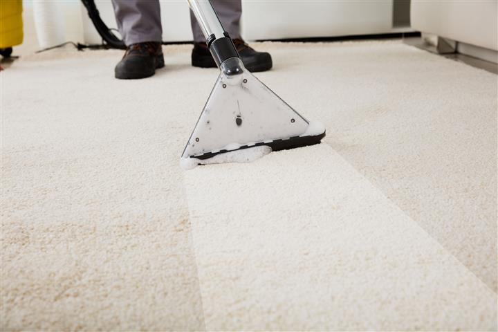 lindas cleaning service clean carpet